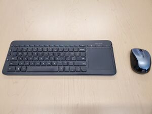 ETB-226 Keyboard and mouse.jpg
